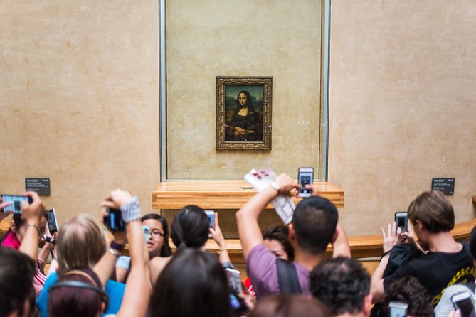 Louvre Museum Skip the Line Entry with Introduction to Mona Lisa - What the host actually does (and what they don’t)