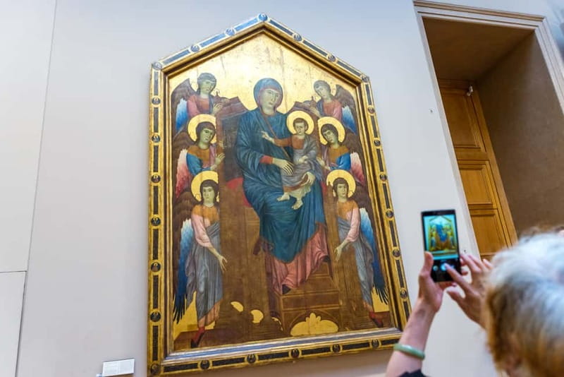Louvre Museum: Skip-the-Line Small Group Guided Tour - Mona Lisa time with priority access (and smart expectations)