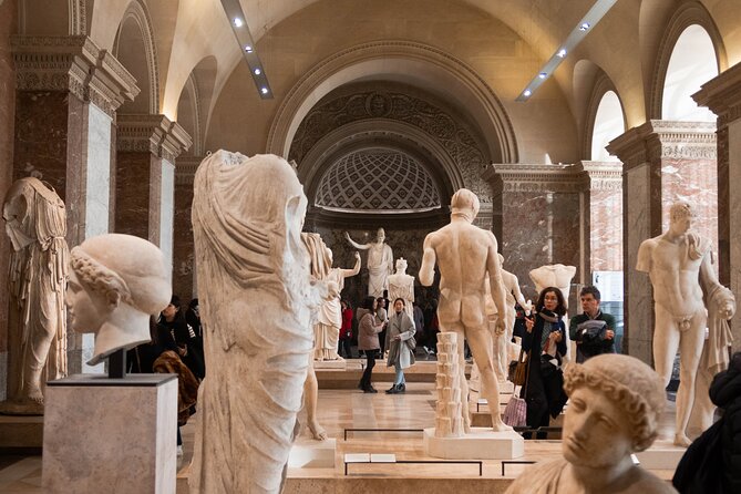 Louvre Museum Small-Group Guided Tour - Family Fit: Kid-Friendly Without Guaranteeing Kid Games