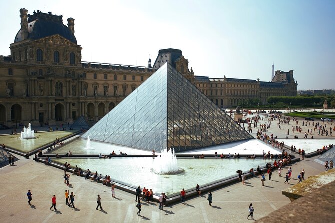 Louvre Museum Ticket & Optional Seine River Cruise - What You See (and What You Might Miss) at the Louvre