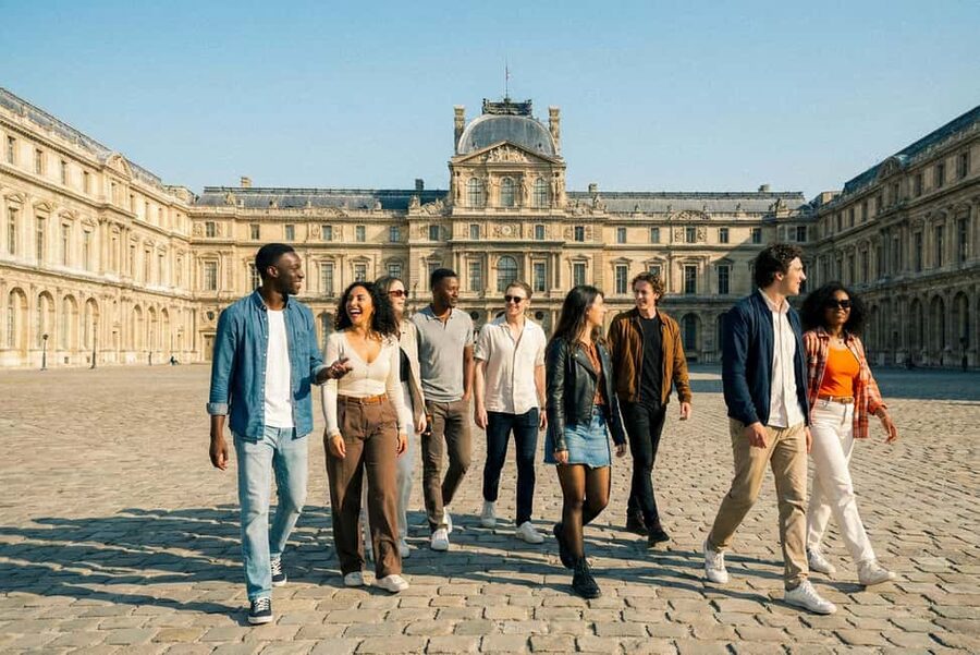 Louvre Priority Access Mona Lisa & Museum Icons Guided Tour - Price and value: is $88 worth it for 2 hours?