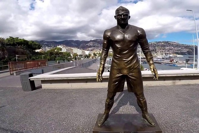 Madeira: Private Cristiano Ronaldo Tour with CR7 Museum - Cruise-Port Pickup to a Private Day in Madeira