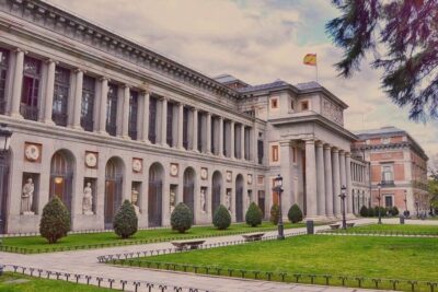 Madrid: El Prado Museum and the Royal Palace Guided Tour - The Prado highlights that make or break your experience