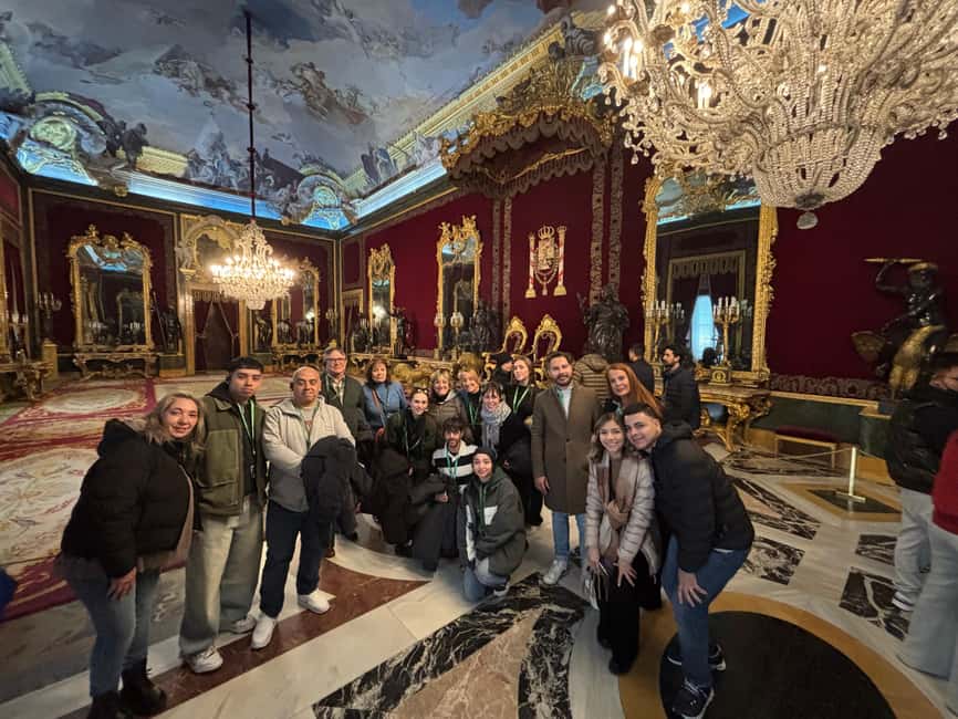 Madrid: Prado Museum and the Royal Palace Guided Tour - Listening while you walk: headsets and group pace