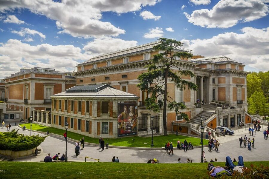 Madrid: Prado Museum Skip-the-Line Guided Tour - Crowd Timing: When 1.5 Hours Feels Short