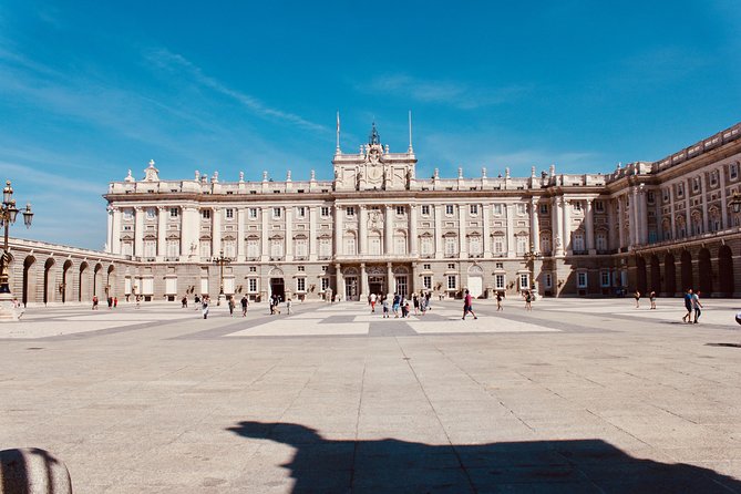 Madrid Royal Palace and Prado Museum Private Tour with Transfers - Practical matters: timing, walking, and how to avoid fatigue