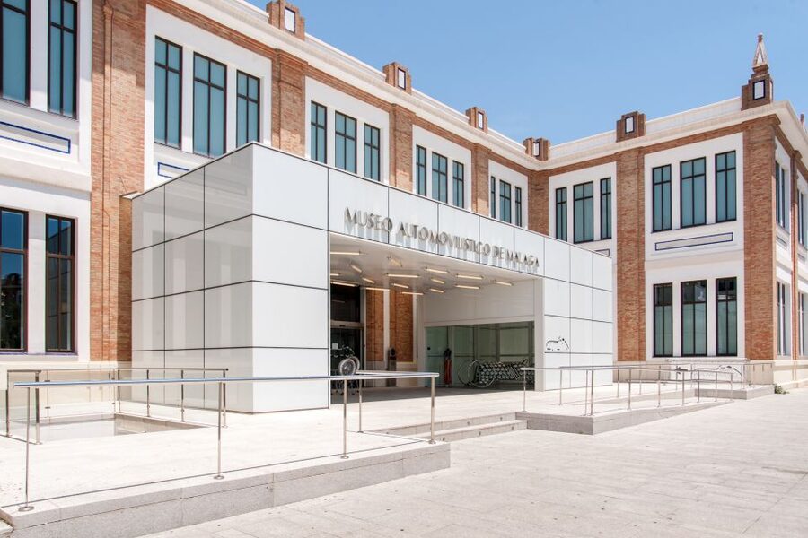 Málaga: Museo del Automóvil y la Moda Ticket - La Tabacalera: the old tobacco factory that gives the museum its mood