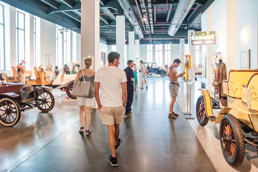 Málaga: Museo del Automóvil y la Moda Ticket - Car design through the decades: from early models to the Roaring ’20s