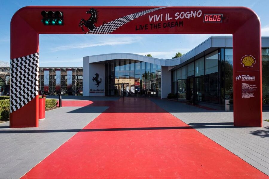 Maranello: Ferrari Museum Entry Ticket and Simulator - The Ferrari simulator: SF90 Stradale fun with real circuit choices