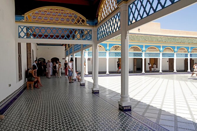 Marrakech: Palace, Museum, Madrasa & Medina Highlights Tour - Meeting Jemaa el-Fna First, Not Last