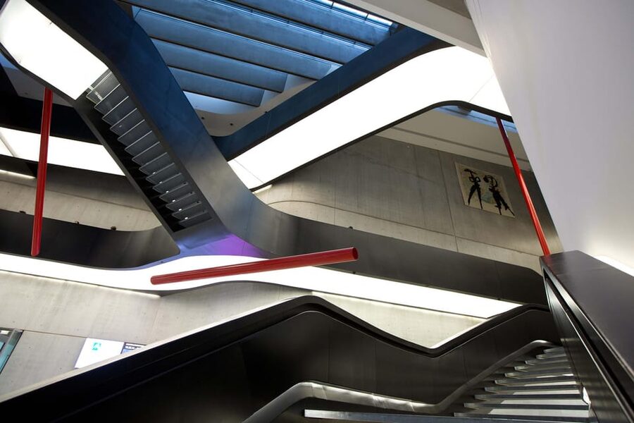 MAXXI - Museum of Contemporary Art of 21st century - Reviews Snapshot: What People Consistently Get Right