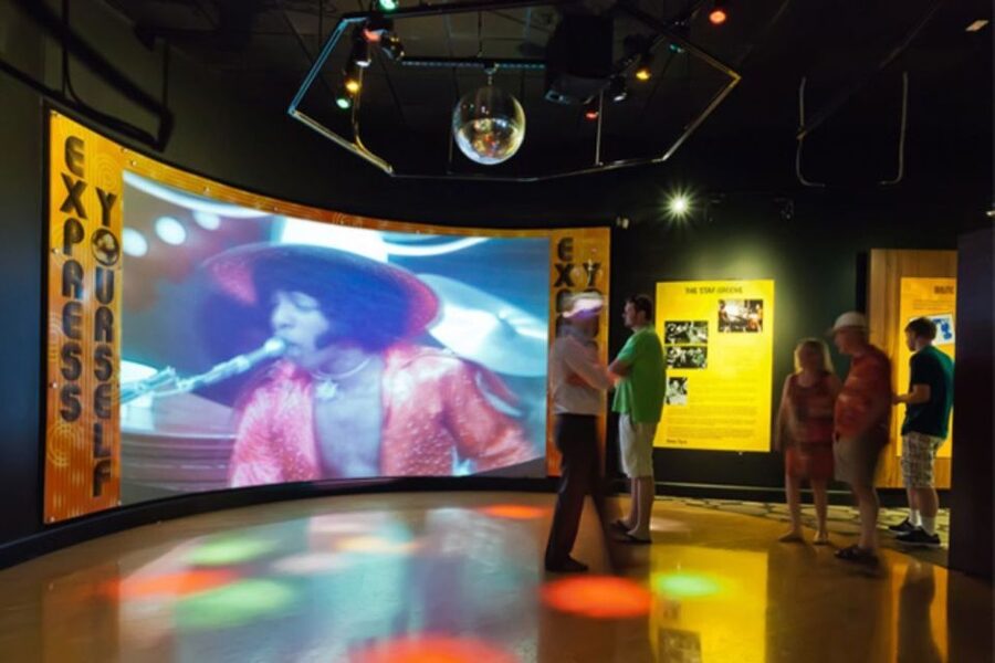 Memphis: Stax Museum of American Soul Music - Express Yourself: When the Museum Lets You Dance