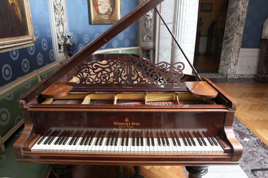 Milan: Entrance Ticket to La Scala Theatre Museum - Price and value: is about $17 a good deal?