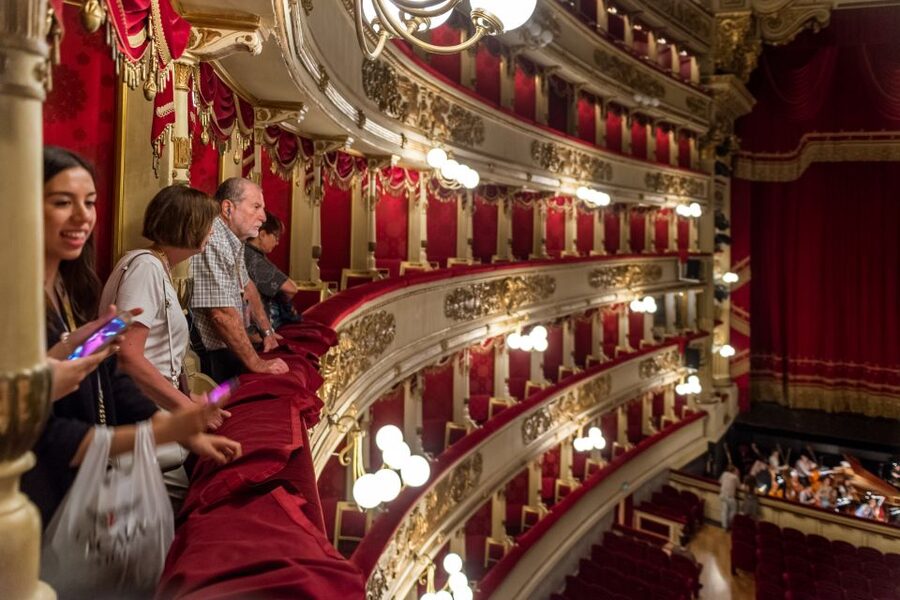 Milan: La Scala Theater & Museum Guided Experience - Key things that make this La Scala tour worth your hour