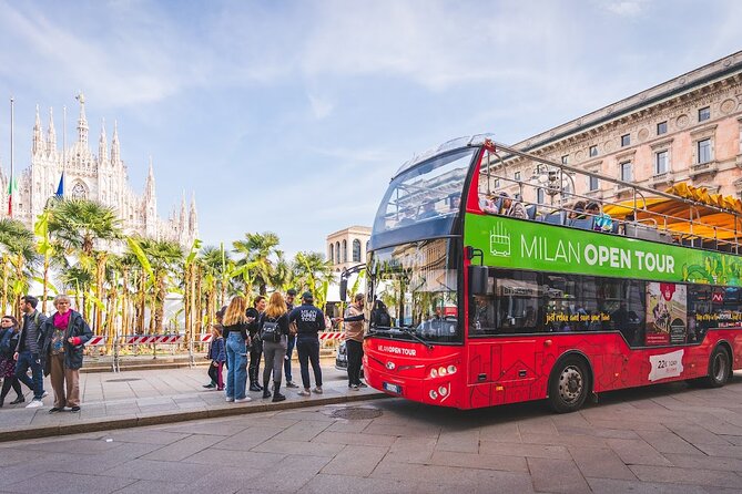 Milan: Skip-the-Line Duomo & La Scala Museum Guided Tour - Duomo Square to Gothic Vaults: What You’ll Actually See