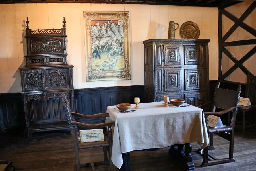 Mont Saint-Michel: 3 Museums Entry Pass - Historical Museum with sound and light: monks, prisons, and medieval devices