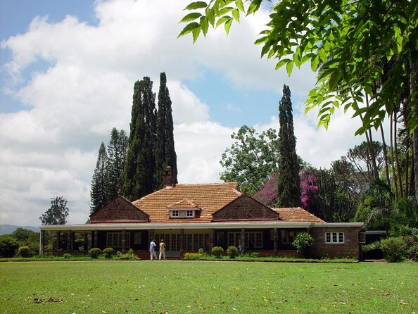 Nairobi National Park,Giraffe Centre, Karen Blixen Museum. - Nairobi National Park: wildlife close to the city