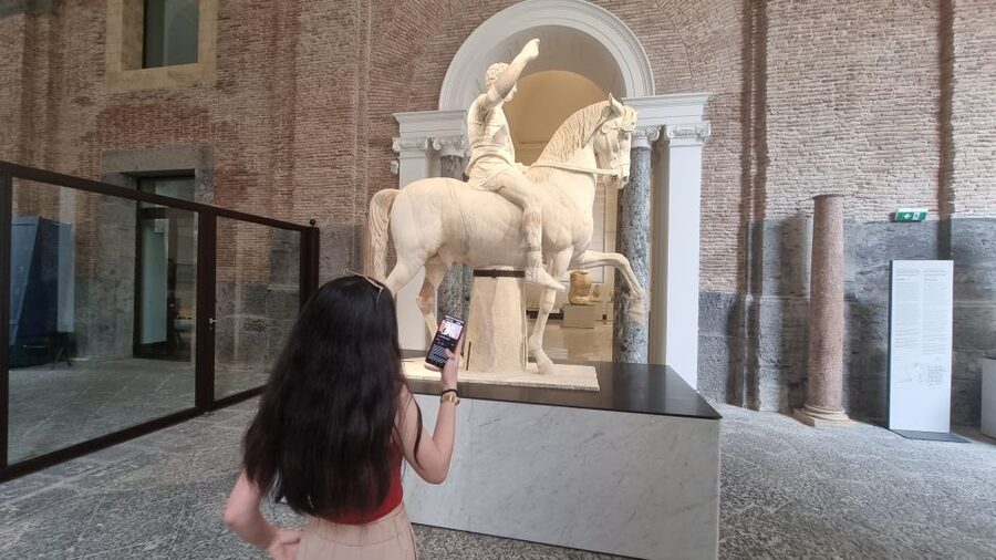 Naples: National Archaeological Museum audio guide - How long is 3 hours in a museum like this?