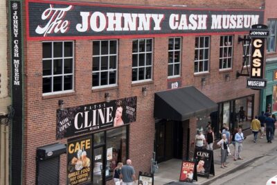 Nashville Fun Pass: Johnny Cash Museum, City Trolley, RCA Studio - Country Music Hall of Fame: A Strong Starting Point
