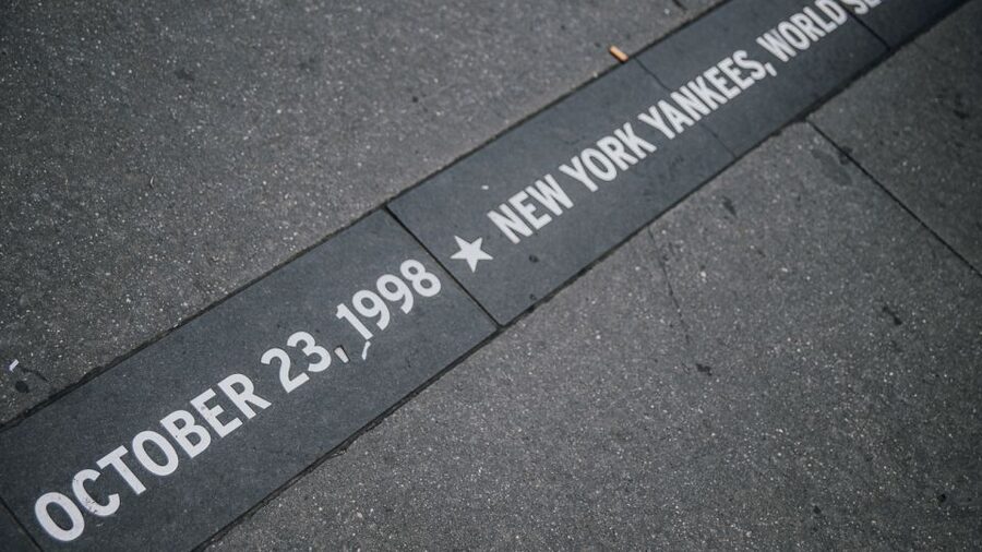 NYC: 9/11 Memorial Tour and Museum Ticket Priority Entry - Lower Manhattan Walk: St. Paul’s Chapel, the Oculus, and the Surrounding Geometry