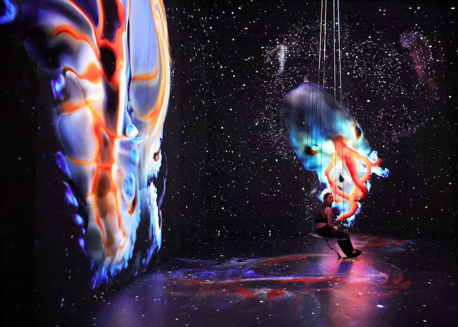 NYC: Mercer Labs Museum of Art and Technology - The Infinity Room With 507,000 LEDs