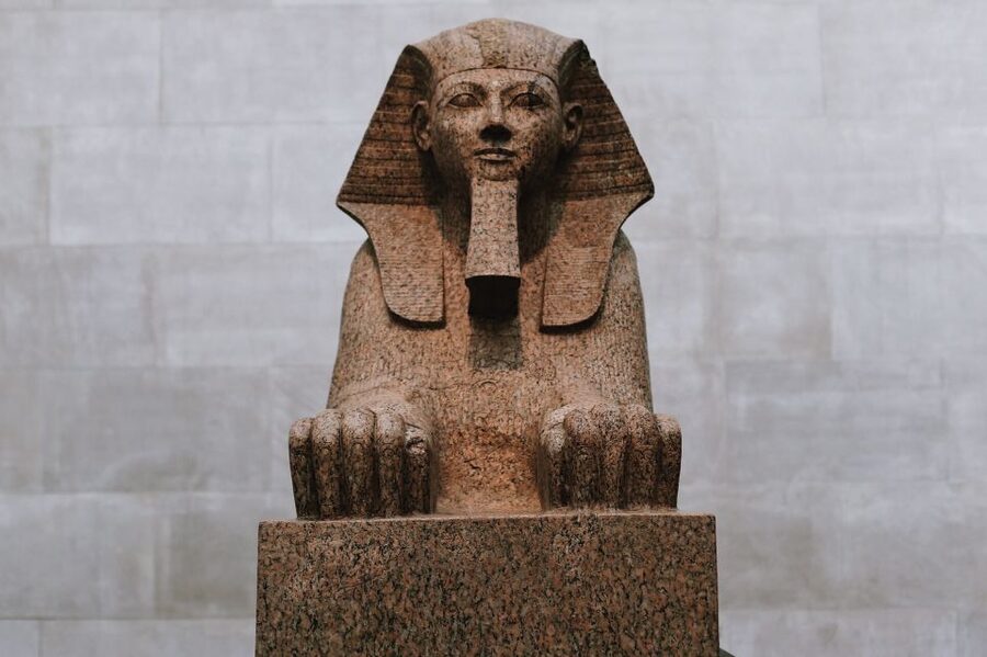 NYC: Metropolitan Museum of Art (MET) Guided Museum Tour - The guide is the product: how the best tours keep you talking