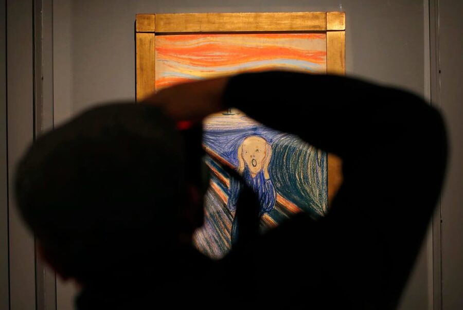 Oslo: Munch Museum Admission Ticket - Galleries that connect Munch’s life to his evolving style