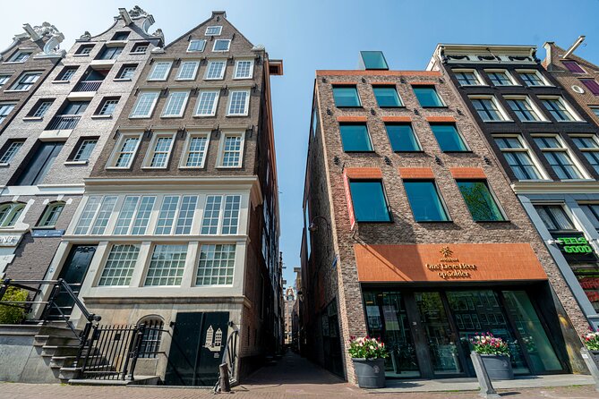 Our Lord in the Attic Museum Entrance Ticket in Amsterdam - The extension building: new wing plus an underground passage