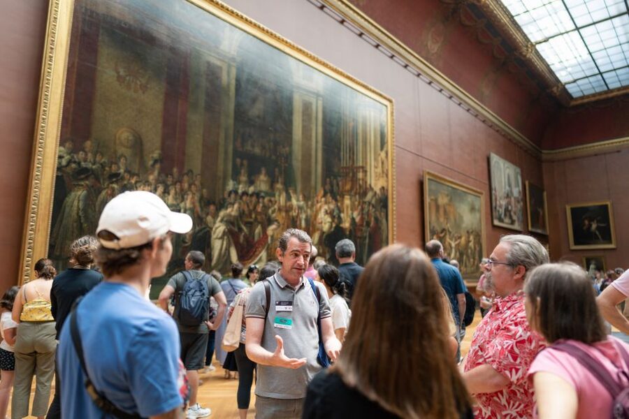 Paris: Guided Tour of the Must-Sees of the Louvre Museum - Skip the ticket line, then plan for security