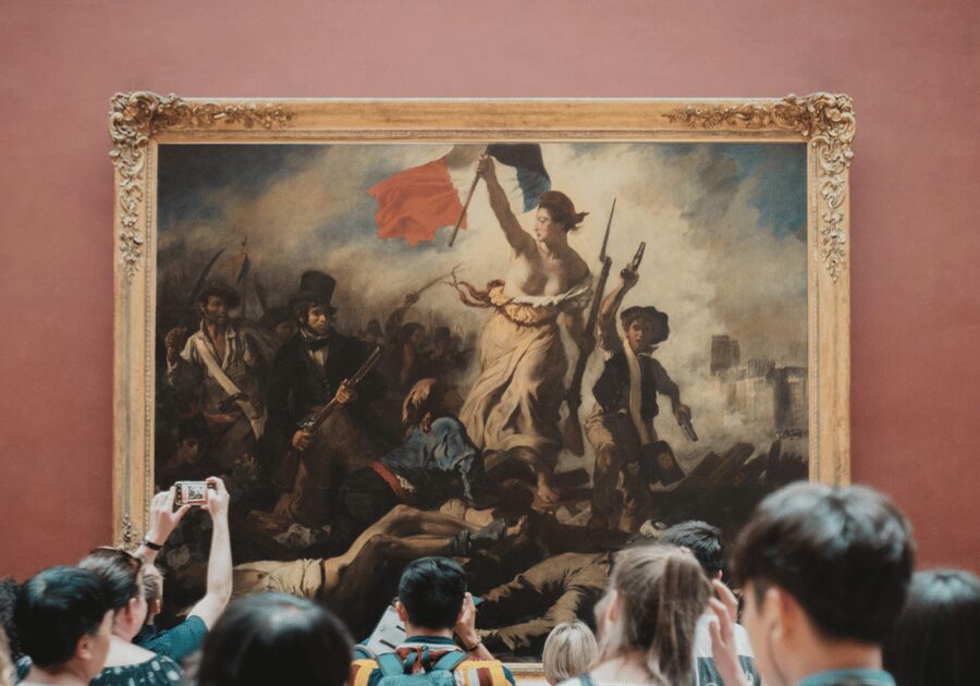 Paris: Louvre Museum Ticket & Exclusive Immersive AudioGuide - Before you go: the app, headphones, and the stuff you can’t bring