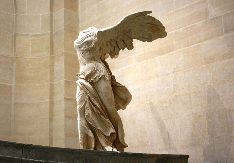 Paris: Louvre Museum Ticket & Exclusive Immersive AudioGuide - Audio guide reality check: what it does well (and what can go wrong)
