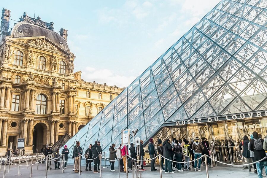 Paris: Louvre Museum Timed-Entrance Ticket - Entering The Louvre Fast: Priority Access and the Security Reality