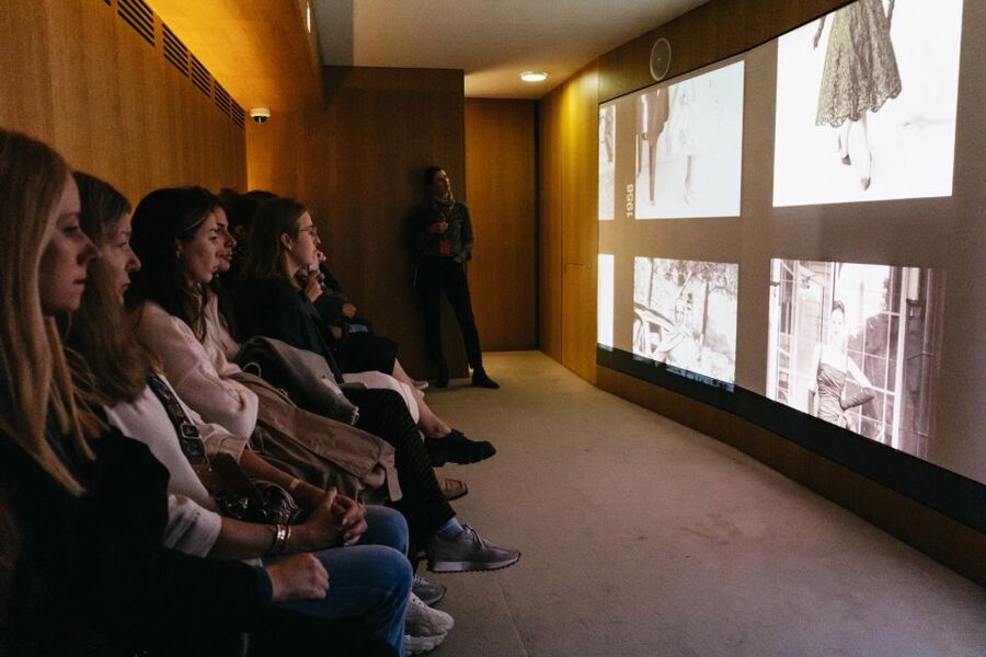 Paris: Musée Yves Saint Laurent Before Opening Hours Tour - Photos, Touch Rules, and Gallery Etiquette That Keeps the Experience Pleasant