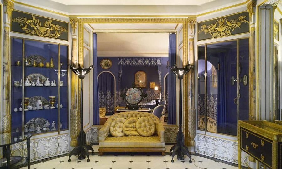 Paris: Museum of Decorative Arts Ticket and City Audio Tour - Musée des Arts Décoratifs: a smart 2-hour circuit through 1 million objects