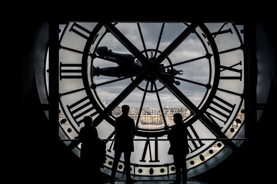 Paris: Orsay Museum Entry Ticket and Digital Audio Guide App - Musée d’Orsay’s setting: why the building changes how you see the art