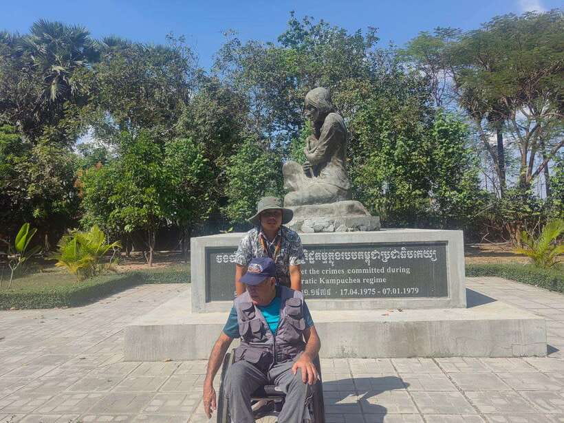 Phnom Penh: The Killing Fields & Tuol Sleng Genocide Museum - Timing and Flow: Pickup, Drive, Two Sites, and Back Again