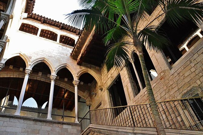 Picasso Museum Skip-the-Line Guided Tour - The big stop: Las Meninas and the Velázquez connection