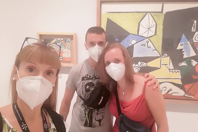 Picasso Museum Skip-the-Line Guided Tour - How the tour balances Picasso’s story and his influence