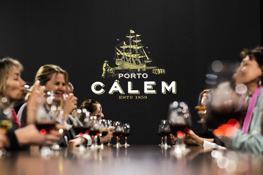 Porto: Cálem Cellar Tour, Interactive Museum & Wine Tasting - The 15-Minute Interactive Museum: Short, Hands-On, and Built for Non-Wine People