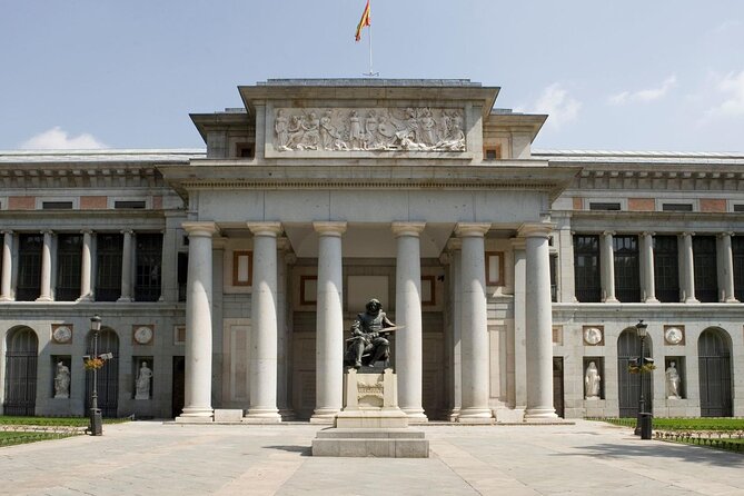 Prado Museum Guided Tour with Skip-the-Line Ticket - Headsets, Crowds, and Comfort: Staying With the Explanation