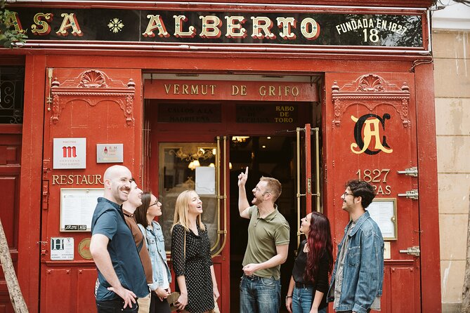 Prado Museum Tour & Lunch at the Oldest Restaurant in the World - Entering the Prado: meeting Goya and getting in faster