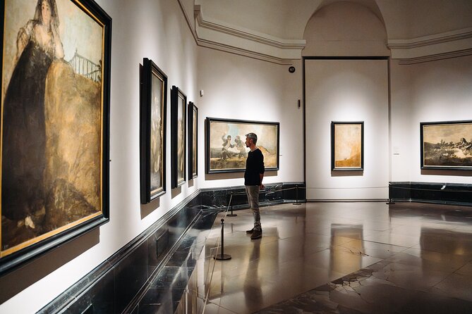 Prado Museum Without the Crowds-Exclusive Guided Pre Opening Tour - Meeting at Monumento a Goya and getting inside fast