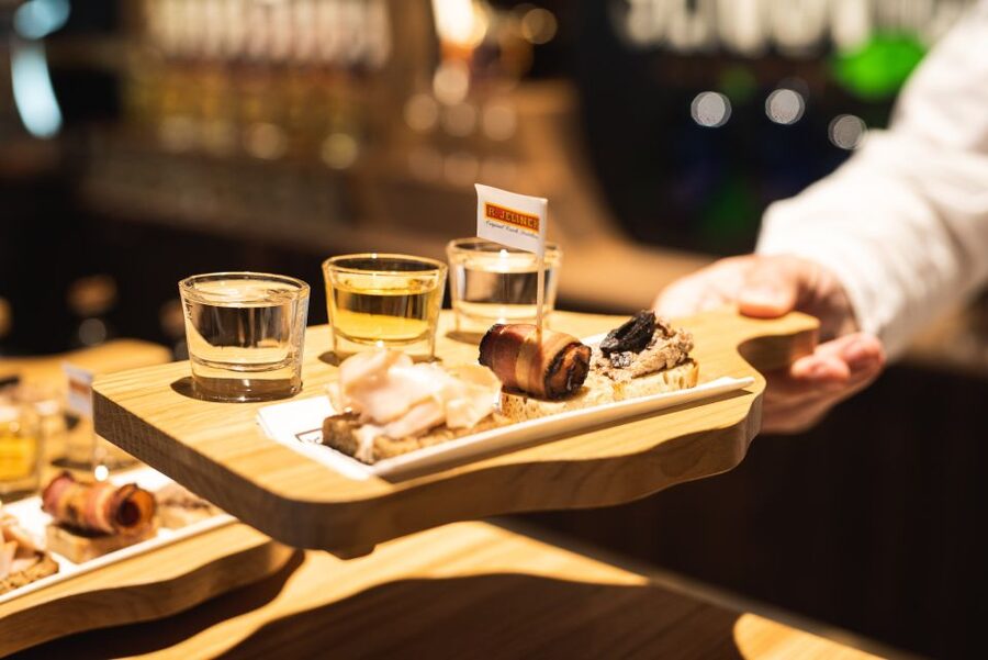 Prague:Interactive Museum of the National Drink with tasting - Hitting the meeting point and planning your hour