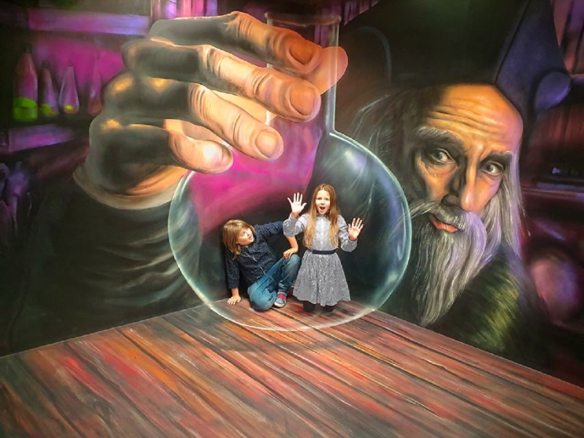 Prague: Museum of Fantastic Illusions Entry Ticket - Icon characters and big-name illusion scenes