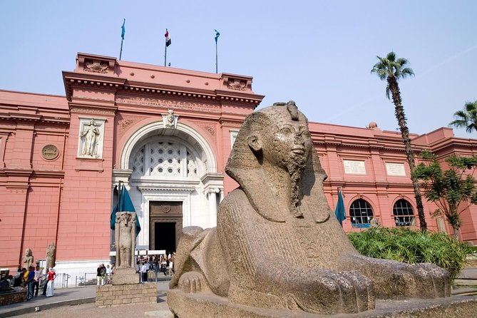 Private Guided Tour to Giza Pyramids Egyptian Museum & Khan El Kahlili Bazaar - 9:00 am Pickup to an Air-Conditioned Van With WiFi