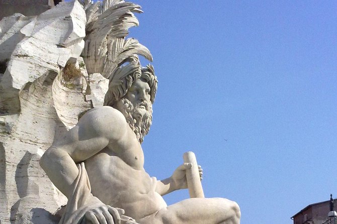 Private Sightseeing Tour of Rome and Vatican Museums with Your Driver - Piazza Venezia and the Victor Emmanuel II Monument: your Rome overview in minutes