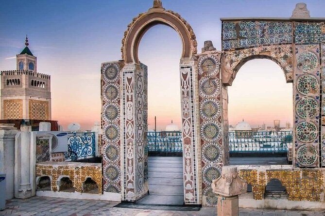 Private tour: Medina,Carthage ,Sidi Bou Said, Bardo Museum+lunch - How an 8-hour Tunis loop stays sane
