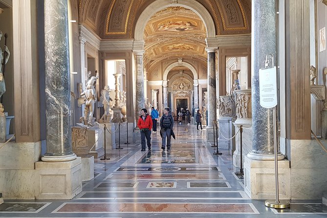 Private Vatican Museums and St. Peter's Basilica Early Bird Tour - Transfers and timing: Basic vs Comfort vs Luxury options
