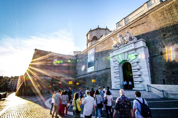 Private Vatican Museums and St. Peter's Basilica Early Bird Tour - Who should book this Vatican morning tour