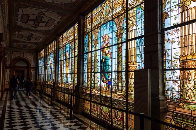 Private Walking Tour Anthropology Museum & Chapultepec Castle - Chapultepec Castle: the Mountain of the Crickets and the National History Museum